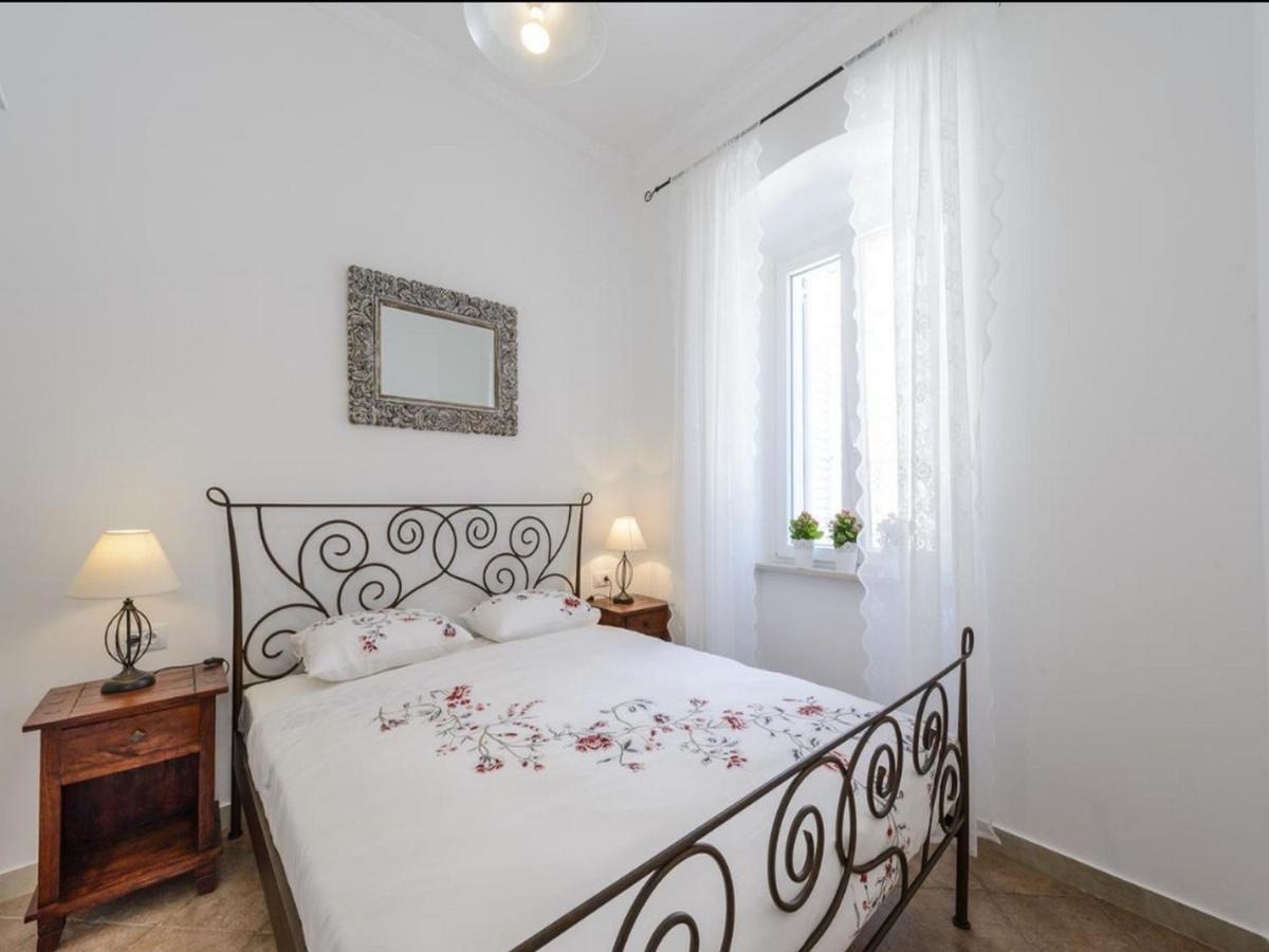 Apartment Franka Old Town